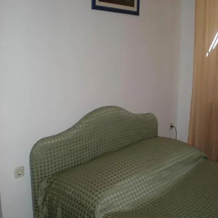 Triple 13678a